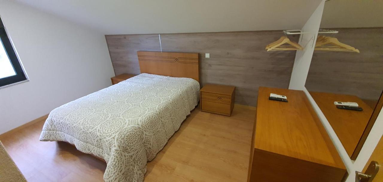 Quinta Da Tormenta -14 Pessoas- Cabeceiras De Basto 2 Casas E Piscina Privada 빌라 외부 사진