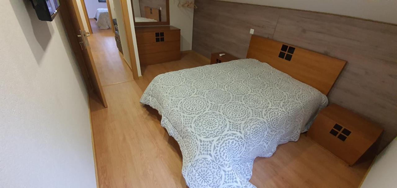Quinta Da Tormenta -14 Pessoas- Cabeceiras De Basto 2 Casas E Piscina Privada 빌라 외부 사진