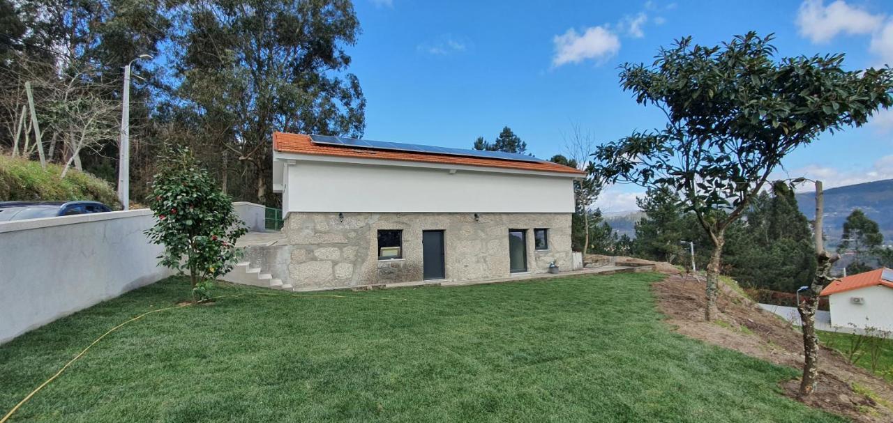 Quinta Da Tormenta -14 Pessoas- Cabeceiras De Basto 2 Casas E Piscina Privada 빌라 외부 사진