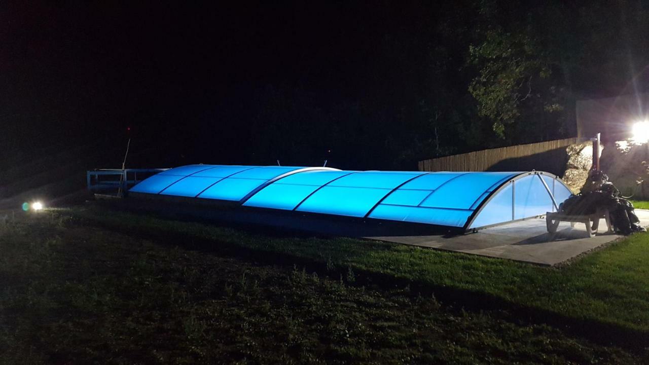 Quinta Da Tormenta -14 Pessoas- Cabeceiras De Basto 2 Casas E Piscina Privada 빌라 외부 사진