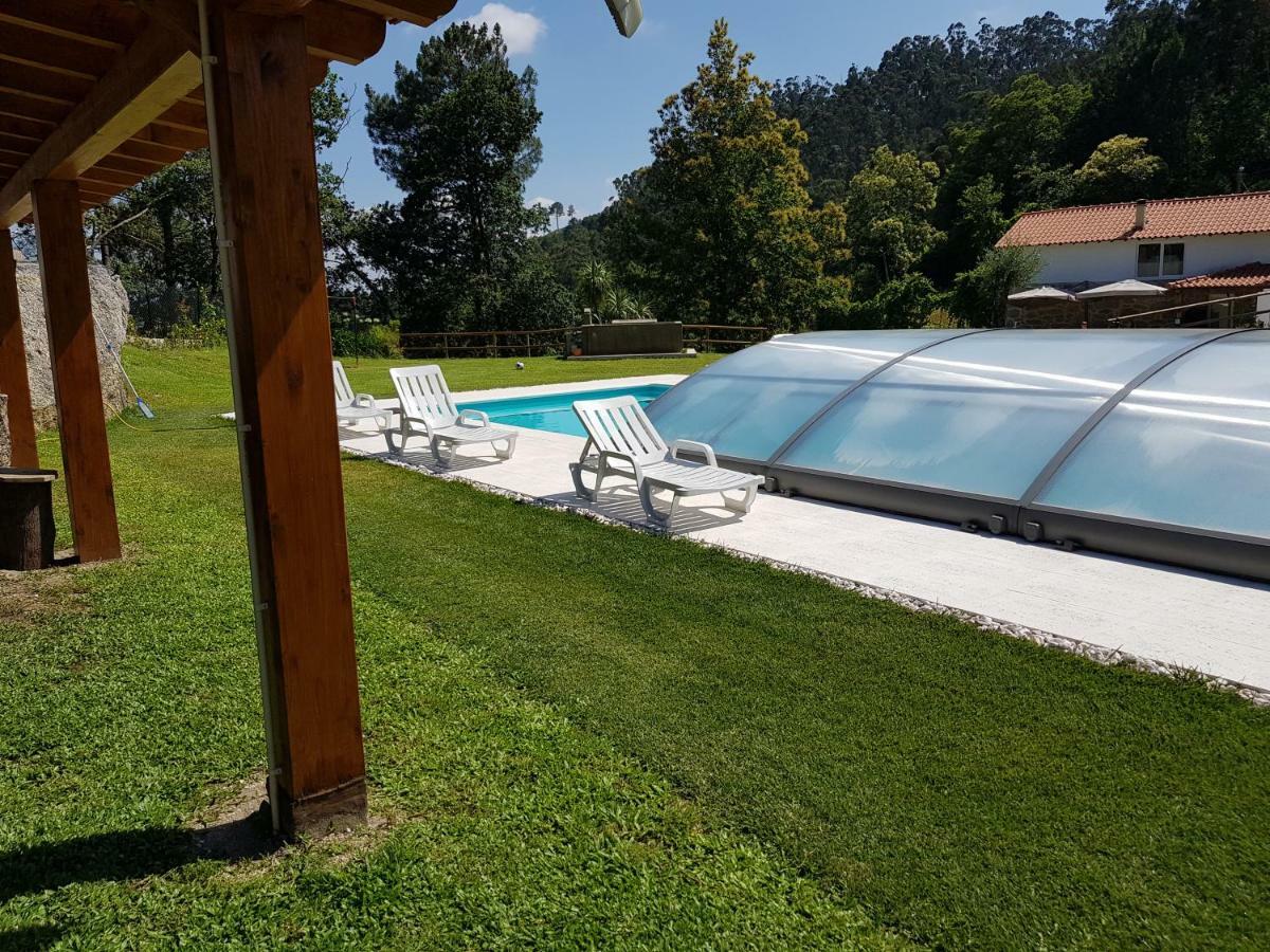 Quinta Da Tormenta -14 Pessoas- Cabeceiras De Basto 2 Casas E Piscina Privada 빌라 외부 사진